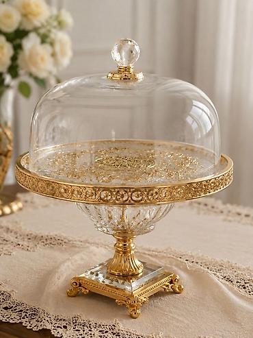 yeni il sufresi bezemek: Tort və şiriniyyat qabı, rəng - Qızılı, Şüşə — 1