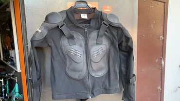 брюки s: Защитная мото-вело куртка Размеры от S,M,L Новые на вес 50-80кг для