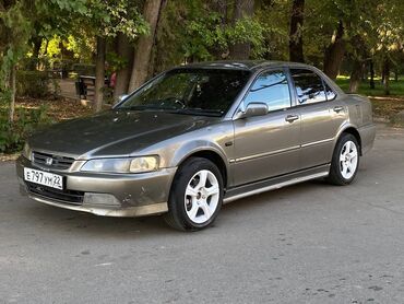 Honda: Honda Accord: 1997 г., 1.8 л, Автомат, Бензин, Седан