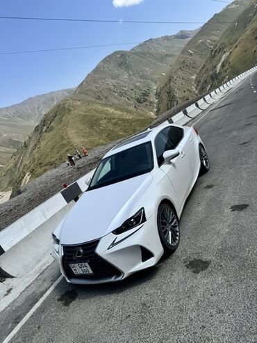 купить маленькую машину для женщины: Lexus IS: 2018 г., 3.5 л, Автомат, Бензин, Седан