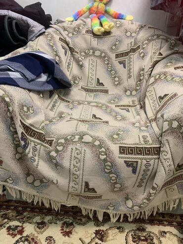 Прямые диваны: Диван/Кровать 2 м вместе с 2мя креслами в наборе/хорошего качества — 10