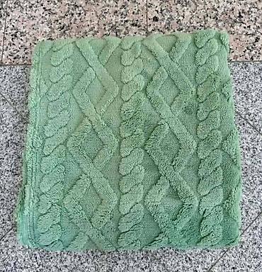 Ćebad i pokrivači: Plisani flekeri za ugaonu garnituru. U pakovanju dolaze 3 komada — 9