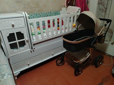 Oğlan və qız üçün, İşlənmiş, Dördbucaq, Beşik, Dəst ilə, Matras ilə, Yellənmə mexanizmsiz
