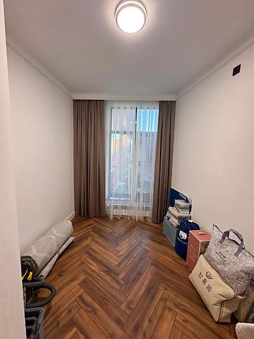 Продажа коттеджей и домов: 6 комнат и более, 320 м², 4 соток, Бишкек, Киргизия 1 Риэлтор — 11