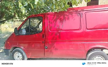 Ford: Ford Transit: 2.5 l | 1999 il 200000 km Sedan — 4