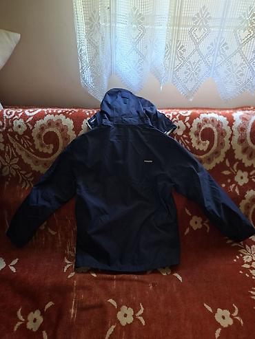 decathlon zimske jakne: Decathlon Tribord dečja jakna sa kapuljačom - Brend/model: Decathlon — 2