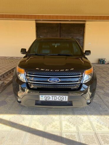 ford oluxana: Ford Explorer: 3.5 l | 2012 il | 185000 km Ofrouder/SUV