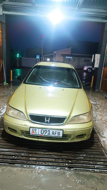 Honda: Honda Accord: 1999 г., 1.8 л, Механика, Бензин, Седан