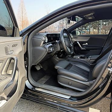 Mercedes-Benz: Mercedes-Benz A-Class: 2020 г., 2 л, Бензин — 11