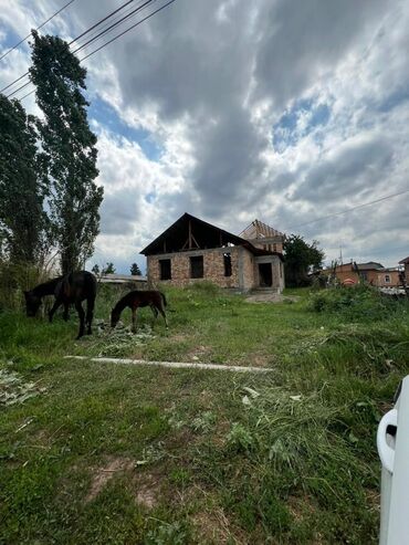 срочно продаю дом новопокровка: Для строительства
