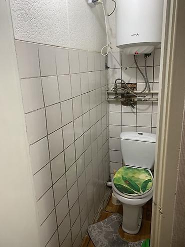 продаю гараж бишкек: 3 комнаты, 62 м², 104 серия, 3 этаж — 6