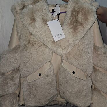 h m zimske jakne zenske: L (EU 40), Single-colored, With lining, Faux fur