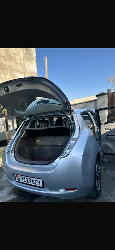 nissan leaf электромобиль: Nissan Leaf: 2012 г., Электромобиль, Хэтчбэк — 1