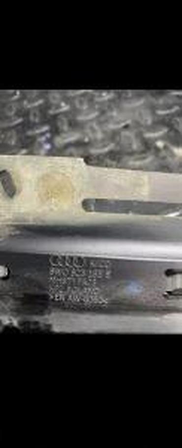 legend rs: AUDI A4 B9 0 DELOVIBRAVA HAUBE 8W0823185E 8W0823186E | Audi delovi — 2