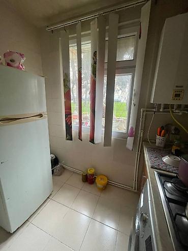 Köhnə tikili: Bakı, 2-ci mikrorayon, 3 otaqlı, Köhnə tikili, m. Memar Əcəmi, 75 kv. m — 11