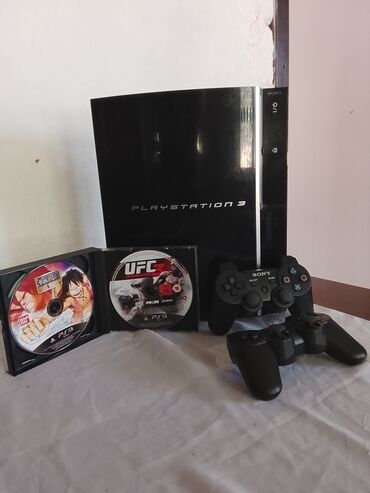 стоимость плейстейшен 4: СРОЧНО продаться 3 sony playstation fat прошитая на500 гигабайт,в