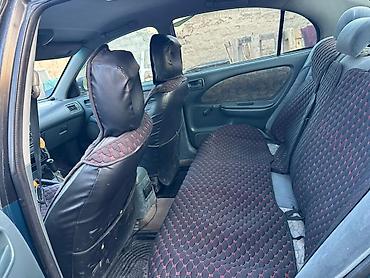 82 2: Toyota Avensis: 1998 г., 1.6 л, Механика, Бензин, Седан — 5