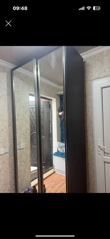 tek sfaner: İşlənmiş, Kupe, 2 qapılı Düz dolab