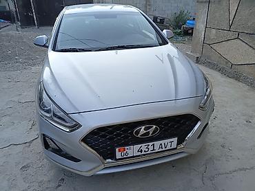 салон машины: Hyundai Sonata: 2019 г., Автомат, Газ, Седан — 3