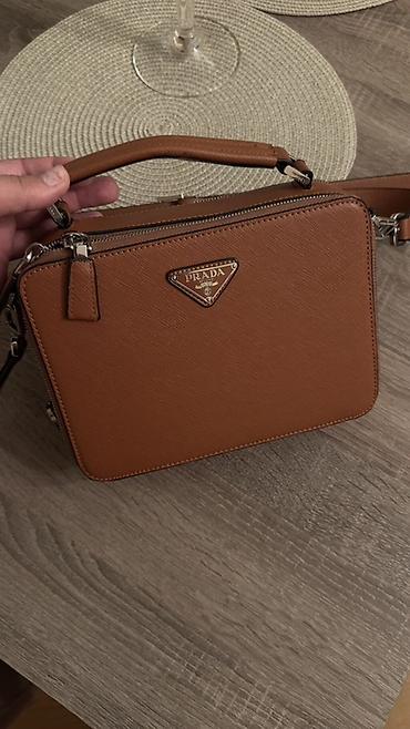 Çantalar: Prada Saffiano dəridən çiyin/əl çantası - Rəng: konyak/karamel — 2