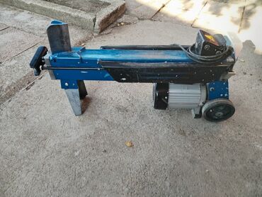 tabure pepco cena: Prodajem cepac za drva 2.2 kw,radni potisak klipa 6.5 t,u duzini do 52
