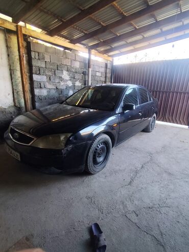 обмен на частный дом: Ford Mondeo: 2003 г., 2 л, Автомат, Бензин, Седан
