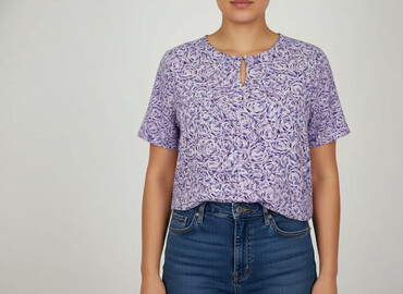 bluzki welurowa z krótkim rękawem: Women's blouse, size 2XL