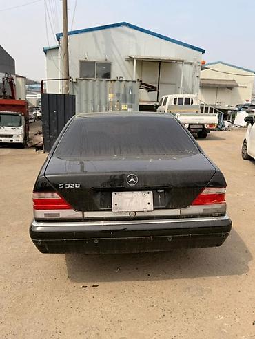 w124 e320: Крышка багажника Mercedes-Benz, Б/у, Оригинал — 1