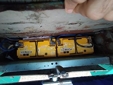 Traktorlar: Minsk Traktor Zavodunun Belarus seriyasından dördçəkən traktor — 28