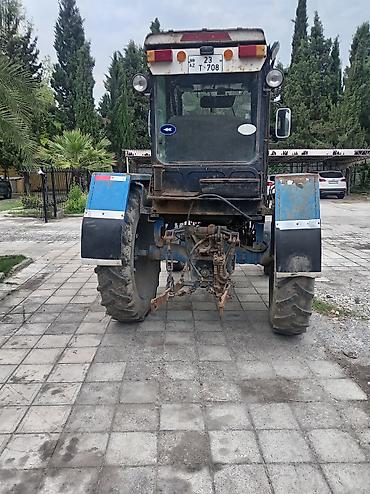 foton ehtiyat hisseleri: Traktor MTZ tipli, mavi rəngli, kabinalı Xüsusiyyətlər: - Dizel — 5