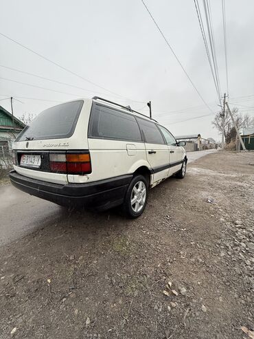 Volkswagen: Volkswagen Passat: 1991 г., 1.8 л, Механика, Бензин, Универсал — 4