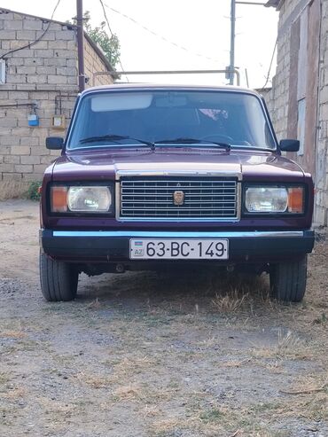 VAZ (LADA): VAZ 2107 sedan Xarici: - Tünd albalı rəngli kuzov - Xrom ön barmaqlıq — 2