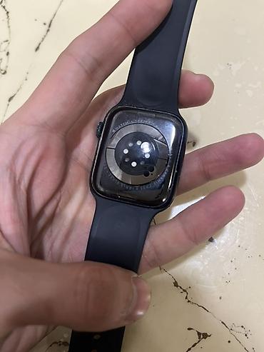 internet data: Apple Watch 8 (45mm) Özum isledmisem,hec bir problemi yoxdur bütün — 8