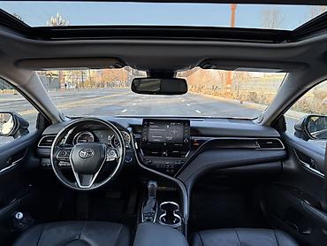 Toyota: Toyota Camry: 2021 г., 2.5 л, Автомат, Гибрид, Седан — 8