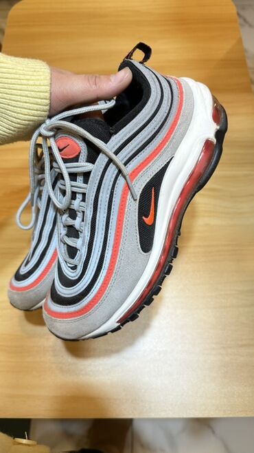 Кроссовки и спортивная обувь: Оригинальные Nike Air Max 97 Размер 38,5 • Б/У Покупала в Анталии — 3