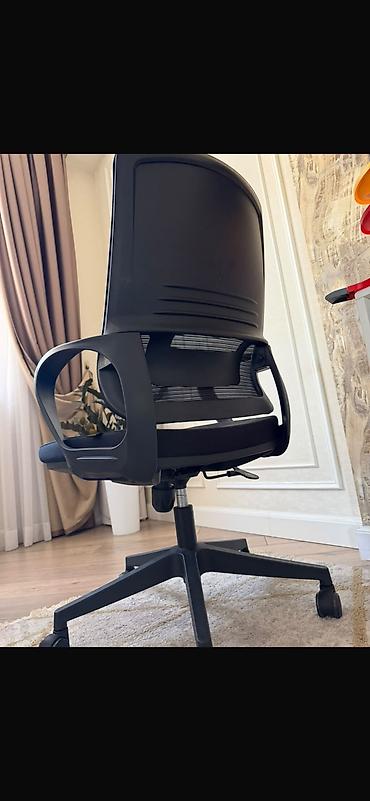 стол колдонулган: Офис креслолор, Колдонулган, Дөңгөлөктүү, түсү - Кара, Өзү алып кетүү — 2