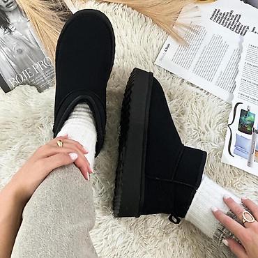 metro obuca trstenik: Ugg classic mini čizmice NOVO Novo Brojevi 36 do 41 fb Moja — 1