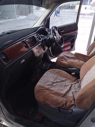 Honda: Honda Stepwgn: 2004 г., 2 л, Автомат, Бензин, Минивэн — 12