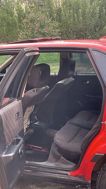 mazda 3: Audi 80: 1990 г., 1.8 л, Механика, Бензин, Седан — 5