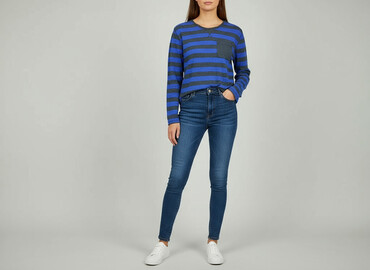 karl lagerfeld t shirty tk maxx: Women`s sweater, size M