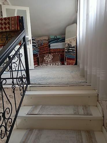 Үйлөрдү сатуу: 6 бөлмө, 500 м², 5 соток, Ош, Ак-Тилек мкр., Менчик ээси — 7