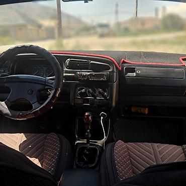 авто полироль: Volkswagen Vento: 1992 г., 1.8 л, Механика, Бензин, Седан — 1