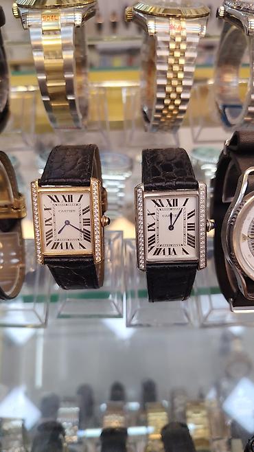 smar saat: Cartier Tank seriyası qol saatları - Korpus: düzbucaqlı forma, qızılı — 2
