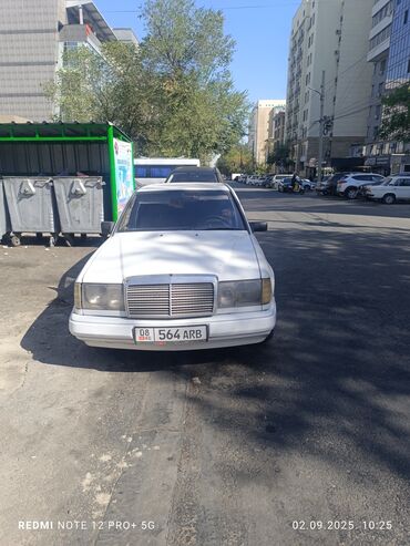 вентилятор w124: Mercedes-Benz E-Class W124, седан, белый цвет. Ключевые особенности