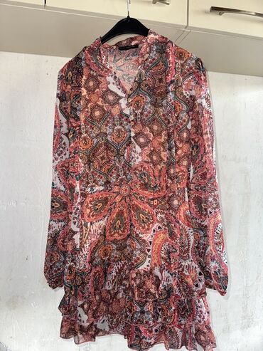 красивые платья на прокат в баку: Gündəlik don, Mini, S (EU 36)