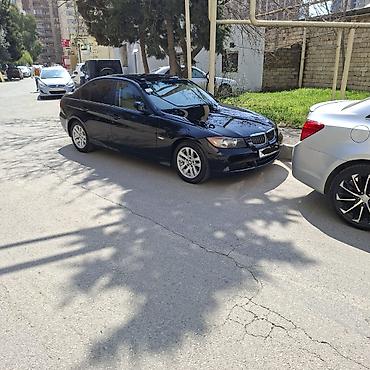 bmw 320i 2000: BMW 3 series: 2 l | 2005 il Sedan — 2