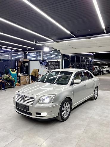 Продажа авто: Toyota Avensis: 2003 г., 2 л, Механика, Бензин, Седан — 2