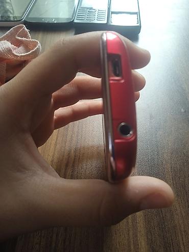 iphone 16 pro almaq: Samsung 2 GB, rəng - Qırmızı, Düyməli — 1