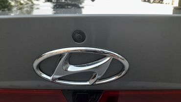 Hyundai: Hyundai Elantra: 2 l | 2021 il Sedan — 7