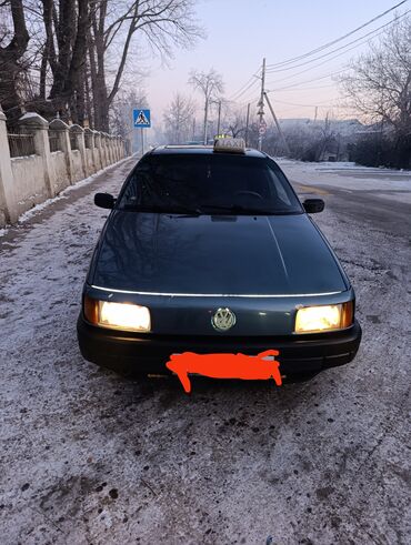 т4 фольксваген: Volkswagen Passat: 1990 г., 1.8 л, Механика, Газ, Седан